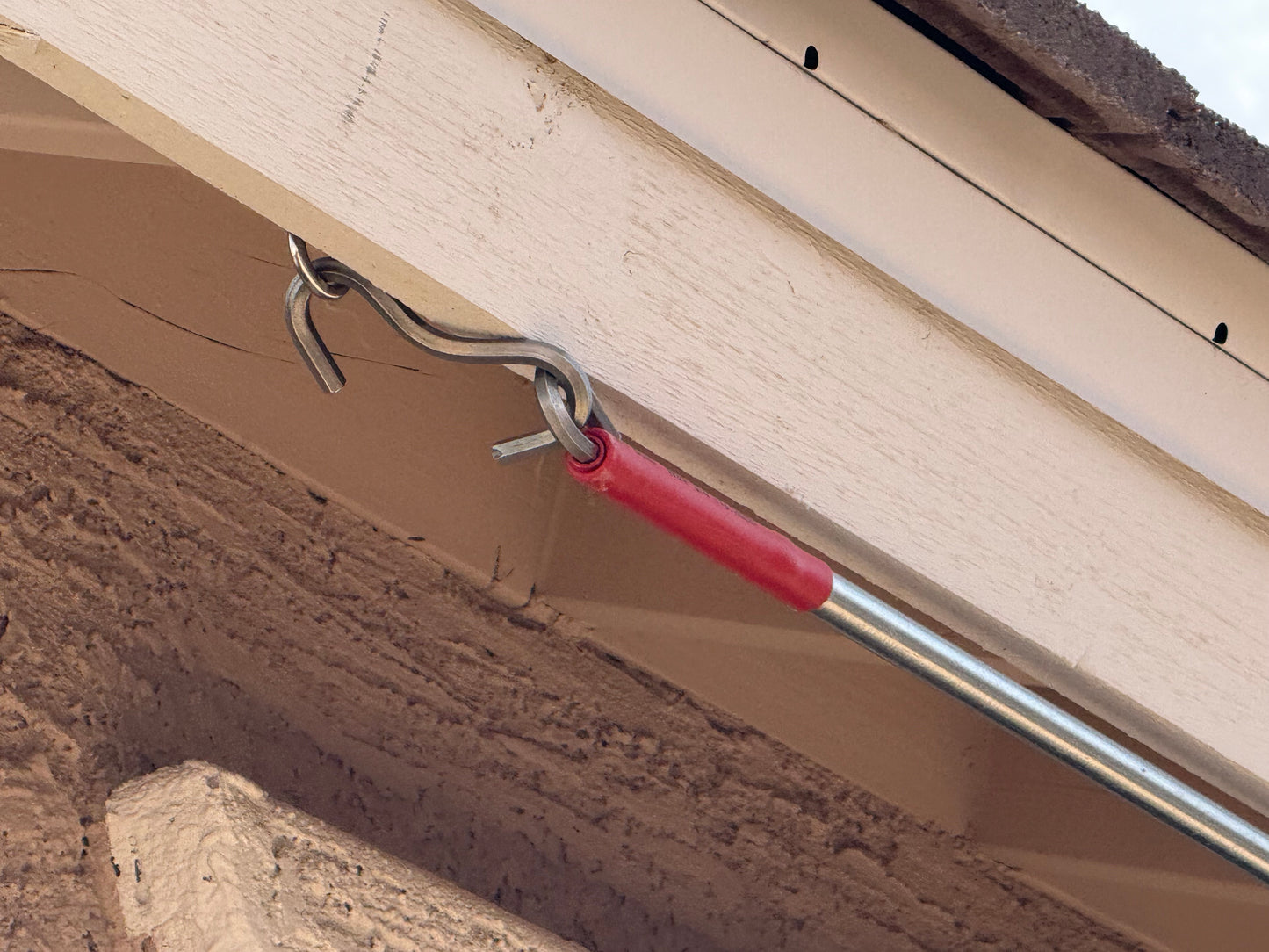 ShadeLock™ Lock Rod