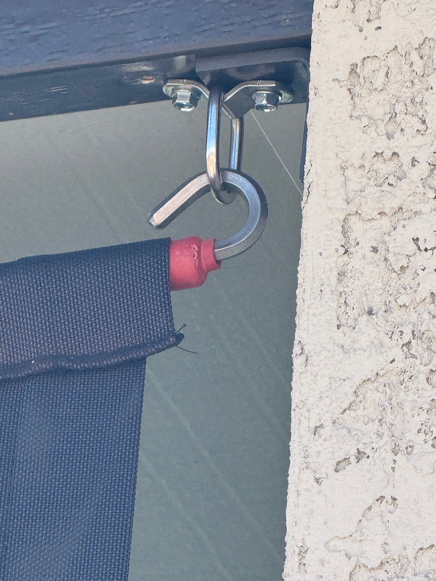ShadeLock™ Lock Rod